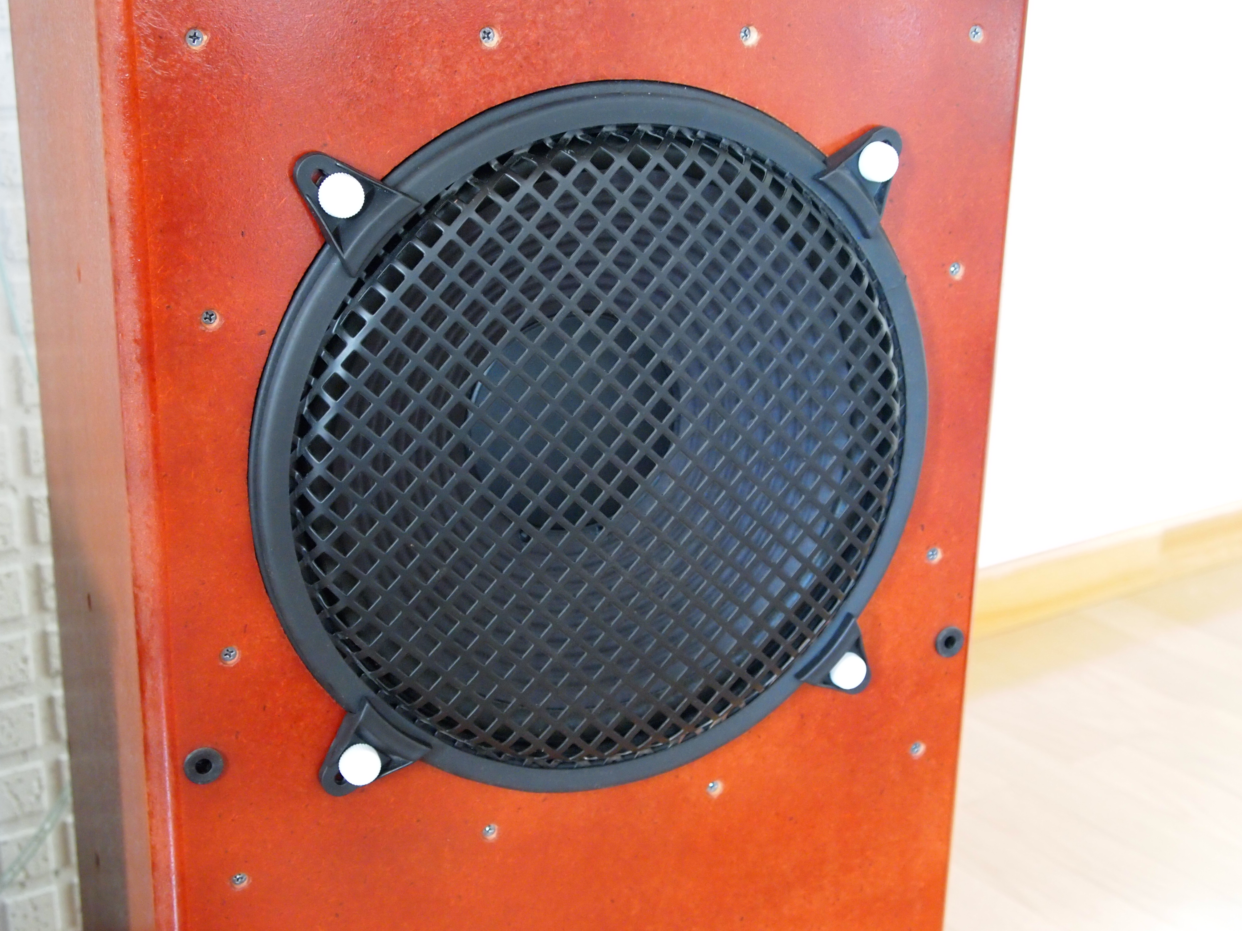 Completed woofer module with Fostex grille